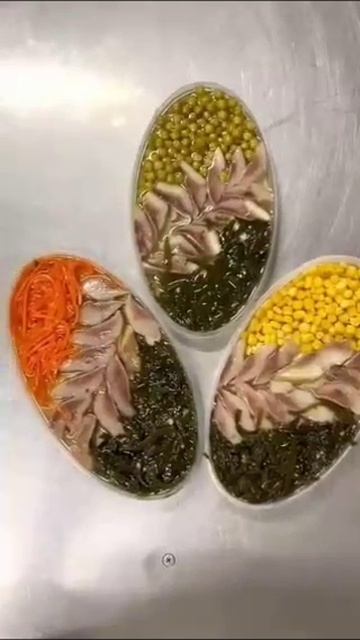 Филе сельди праздник с овощами