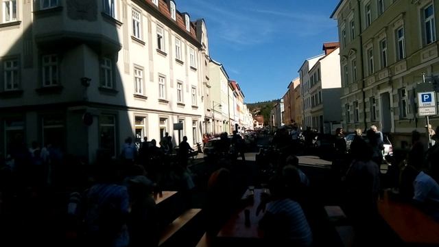 Путешествие по Европе,на фургоне, фестиваль во Франции