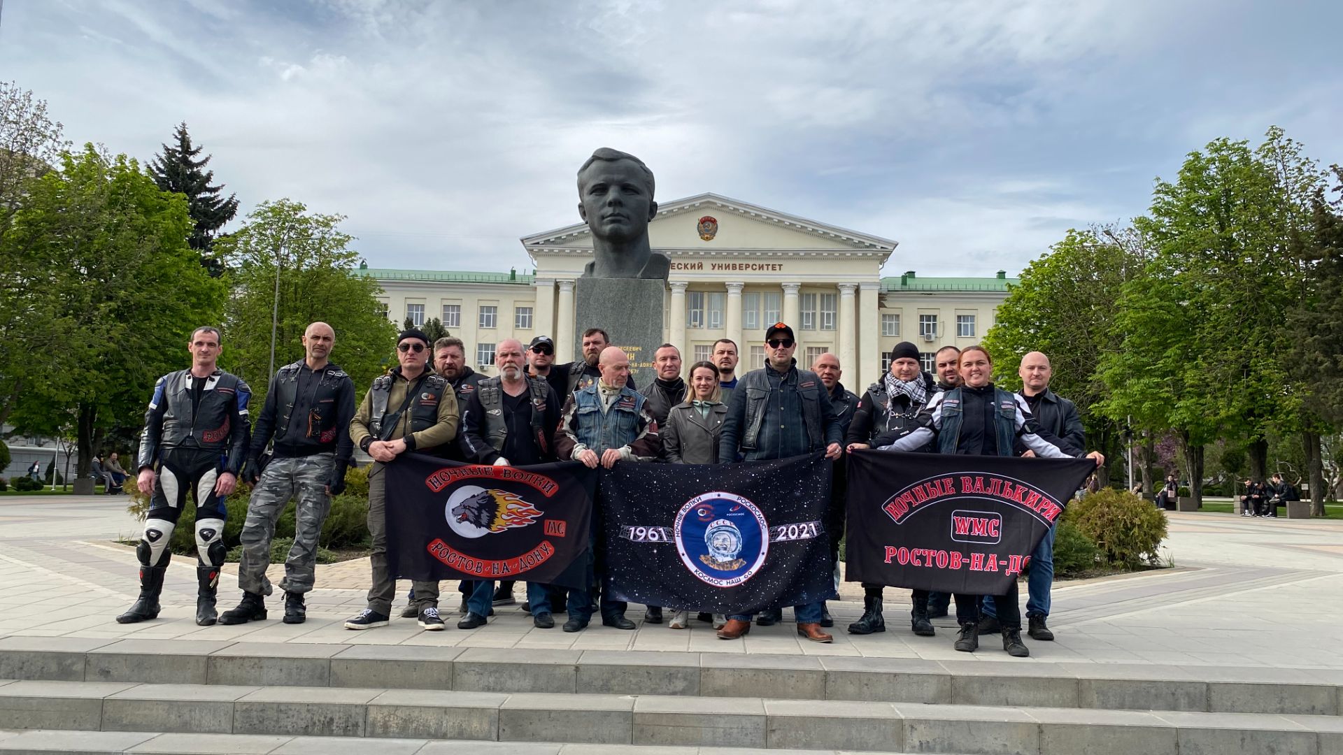 Возложение цветов на Открытие МотоСезона 2026 Ростов-на-Дону