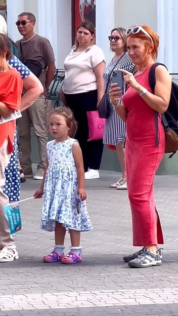 TEACHING NEON SHUFFLE  ASTRONOMIA LITTLE BOY DANCING