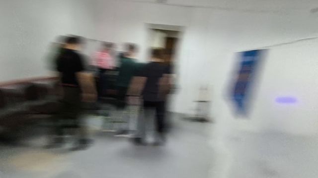 Action air. Край. Упражнение однорукий. Тимофей