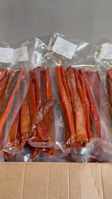 Палочки лососевые в вакуумной упаковке