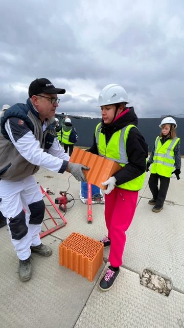 Малоэтажная Академия в гостях у ФСК Фэмили! Классная экскурсия в красивый поселок