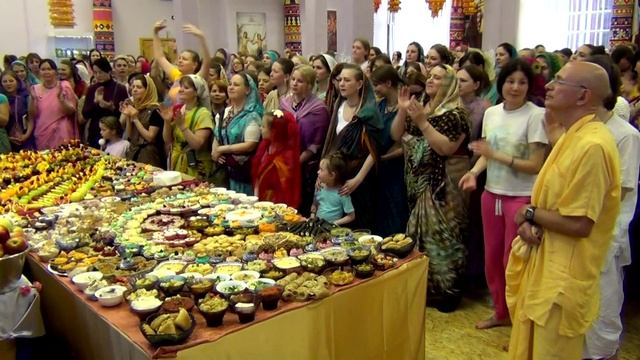 6 - 02.05.16.Юбилей Шри Шри Гаурачандры-Арати