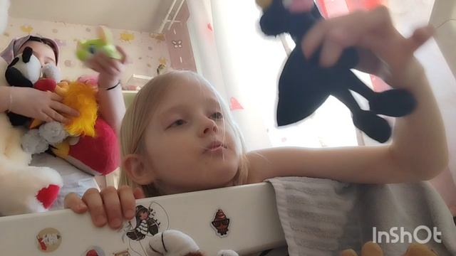 в магазини игрушек.