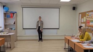 День Поэзии в рамках недели английского языка. Выступление Гиршфельда Богдана