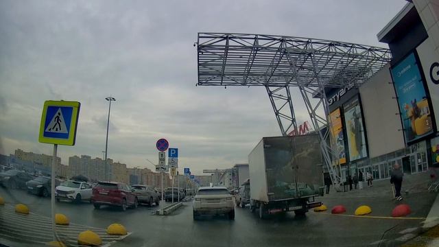 Тюмень: как доехать до ТРЦ «Кристалл» и обратно на Киевскую за 10 минут 🚗