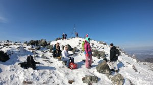 Гора Голец, спуск на ледянках.