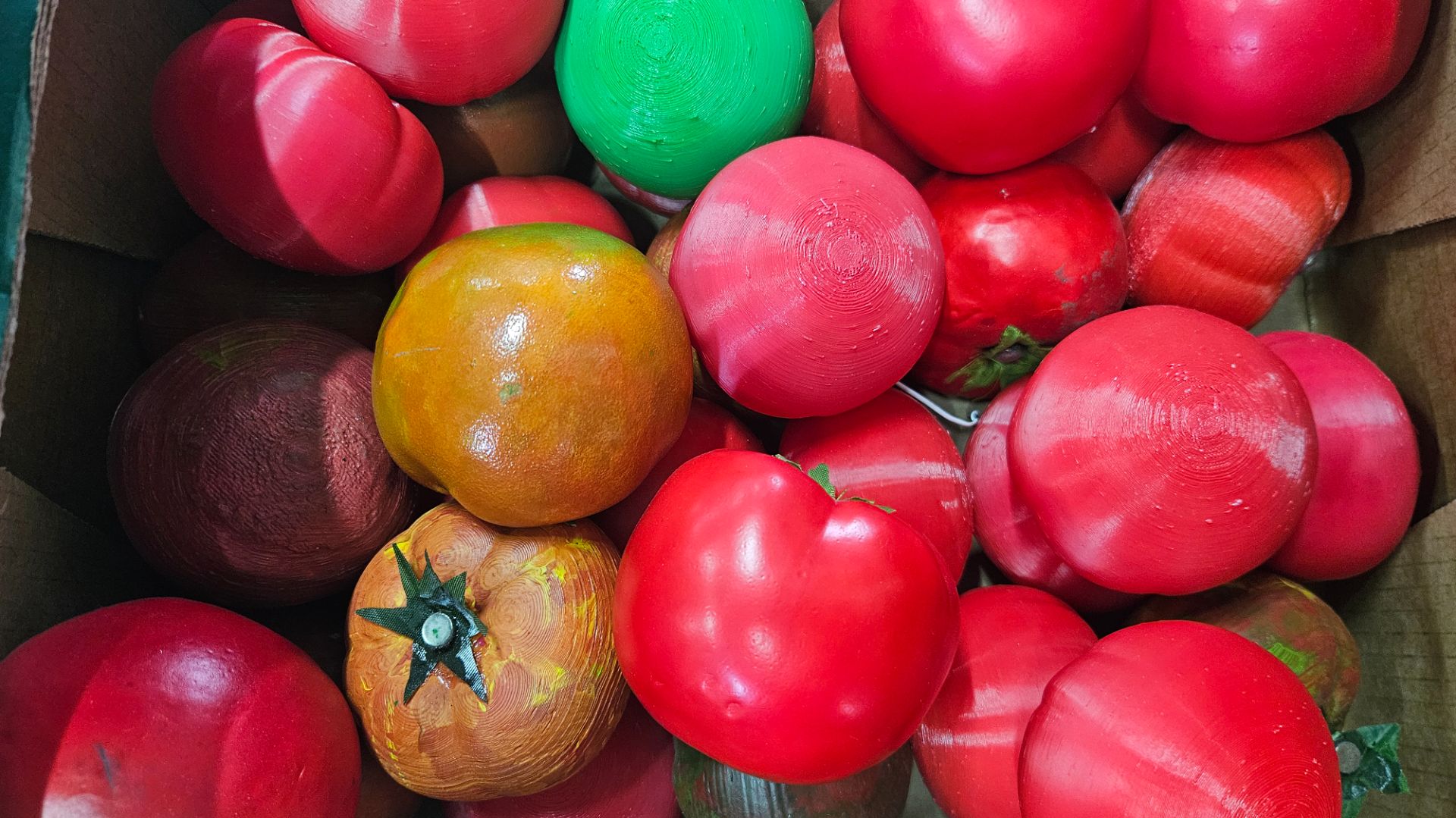 Срыв 3 шт тест №17, робот для сбора томатов в тепличных комплексах