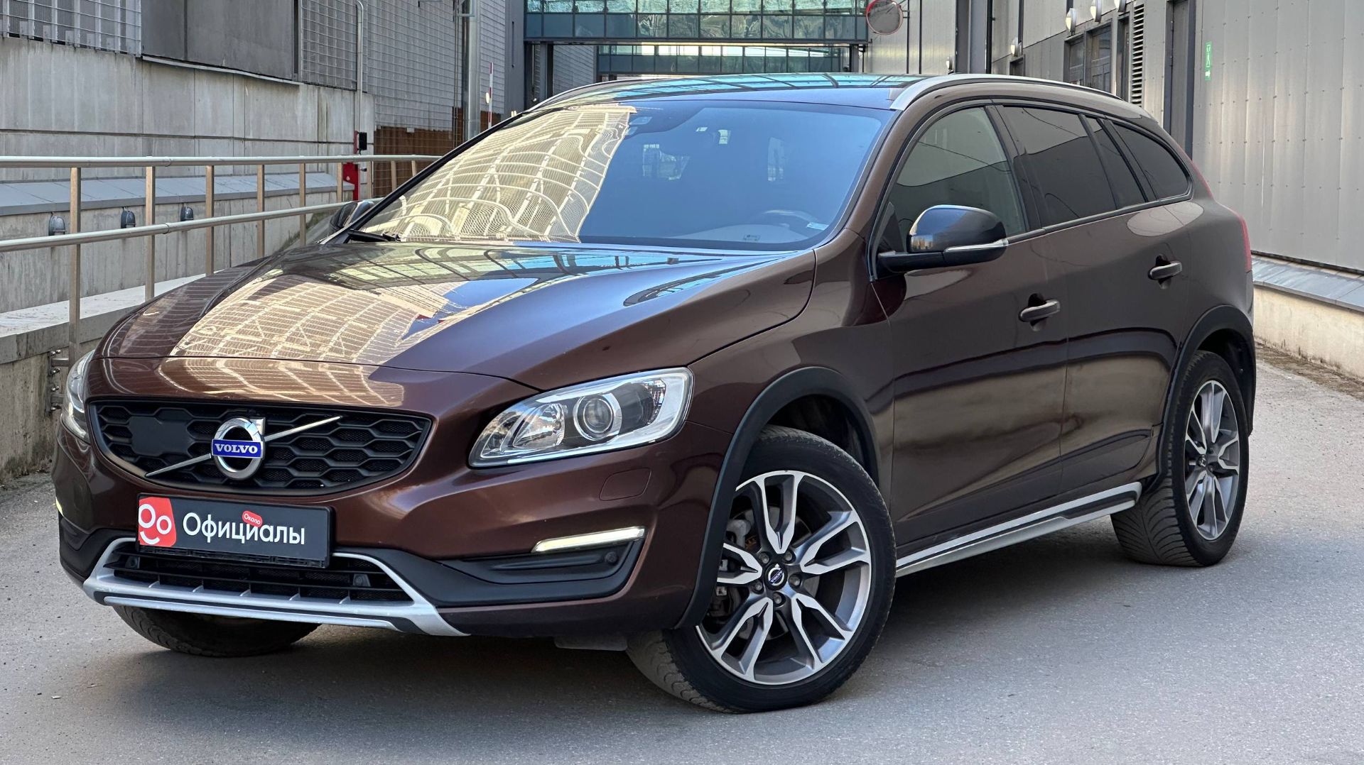 Volvo V60 Cross Country I, 2016