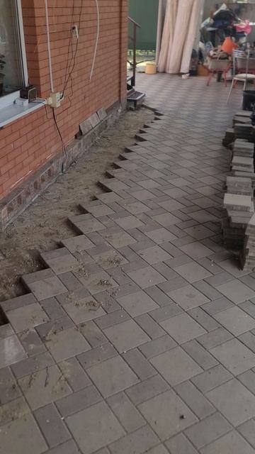 Устраняем просадку фундамента , дом одноэтажный обложен кирпичем . 8-960-49-09-100