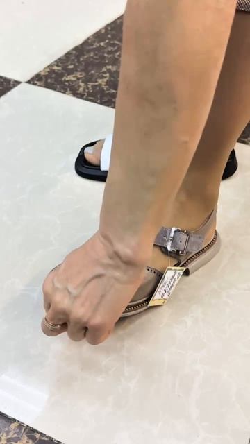 БОСОНОЖКИ БЕЗ КАБЛУКА #садовод #босоножки #женскаяобувь