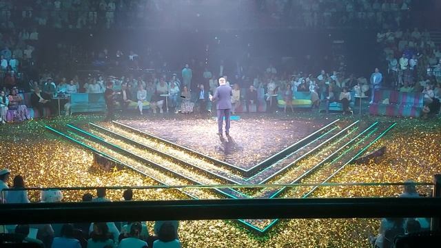 Игорь Капустин - легенда Орифлэйм на Мегафоруме 11.04.26