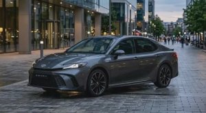 TOYOTA Camry 2026