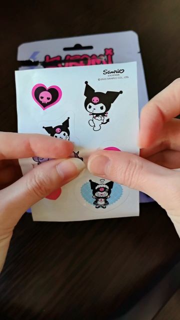 Брелок и Наклейки 