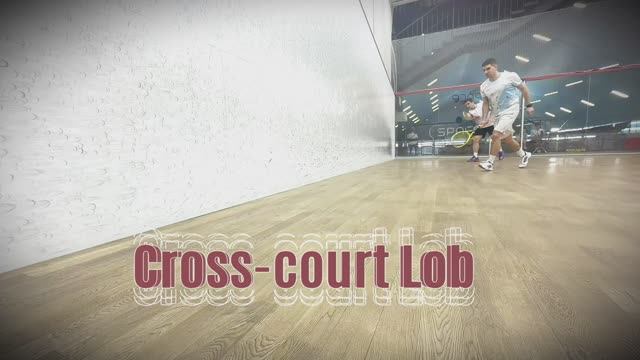 СКВОШ. Лоб-кросс в передней зоне справа