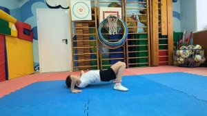 Акробатика, детский сад 💪
