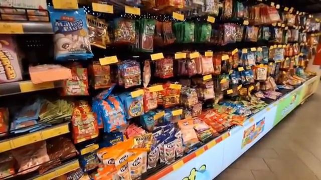 Моя теплая Африка 141 В Африке есть все Торговый центр столицы Ганы