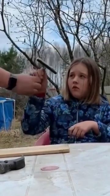 Доигралась и докричался.