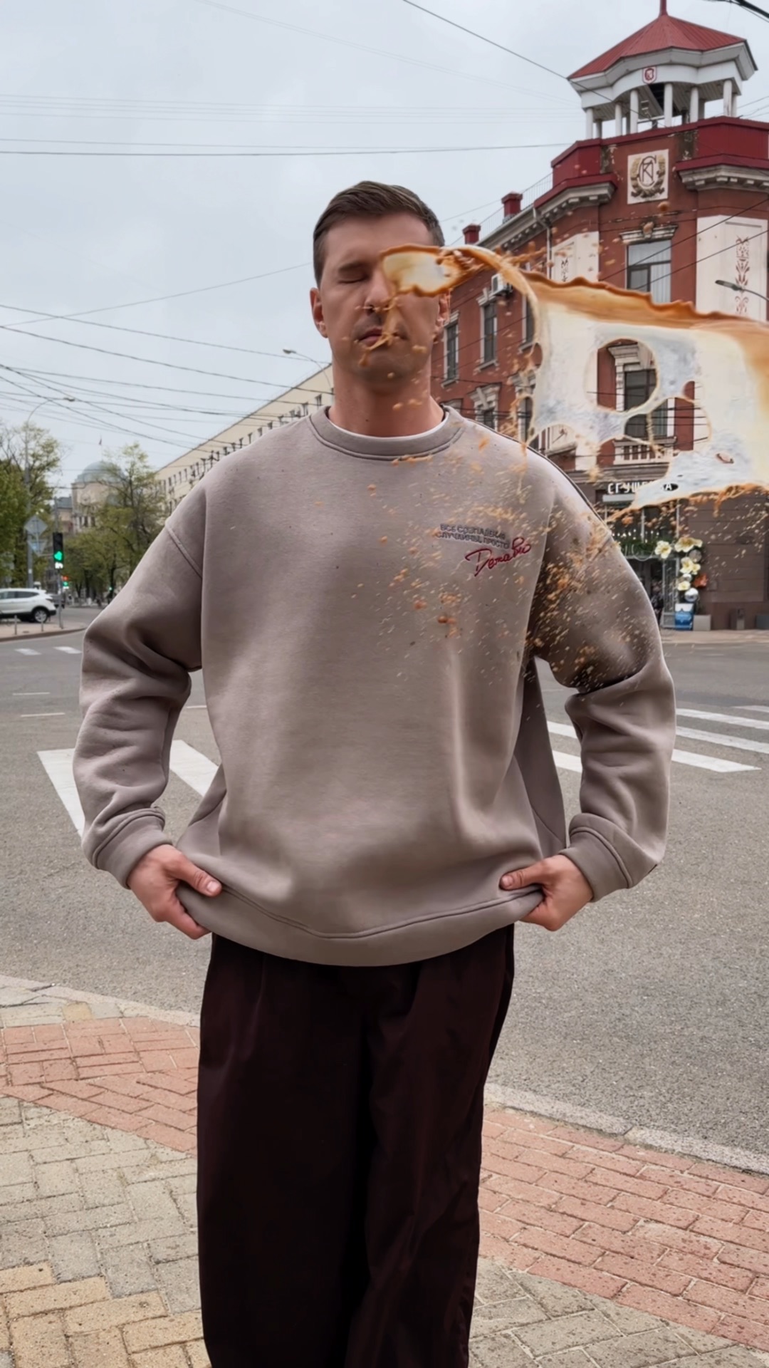 Иногда в кадр попадает не только случайный человек, но и чужая злость