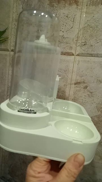 Кормушка для кошек и собак с поилкой 2 в 1