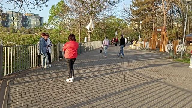 Люби меня такой как есть