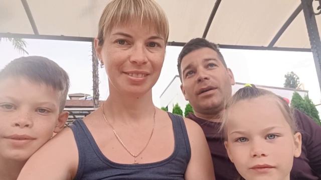 Видеоотзыв семьи об отеле «Лазурное море» — настоящие эмоции от тех, кто уже отдохнул 🌊☀️