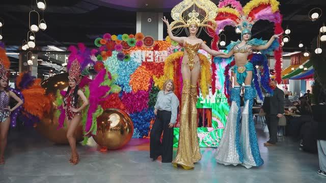 Как наша команда организовала бразильский карнавал в ТРЦ