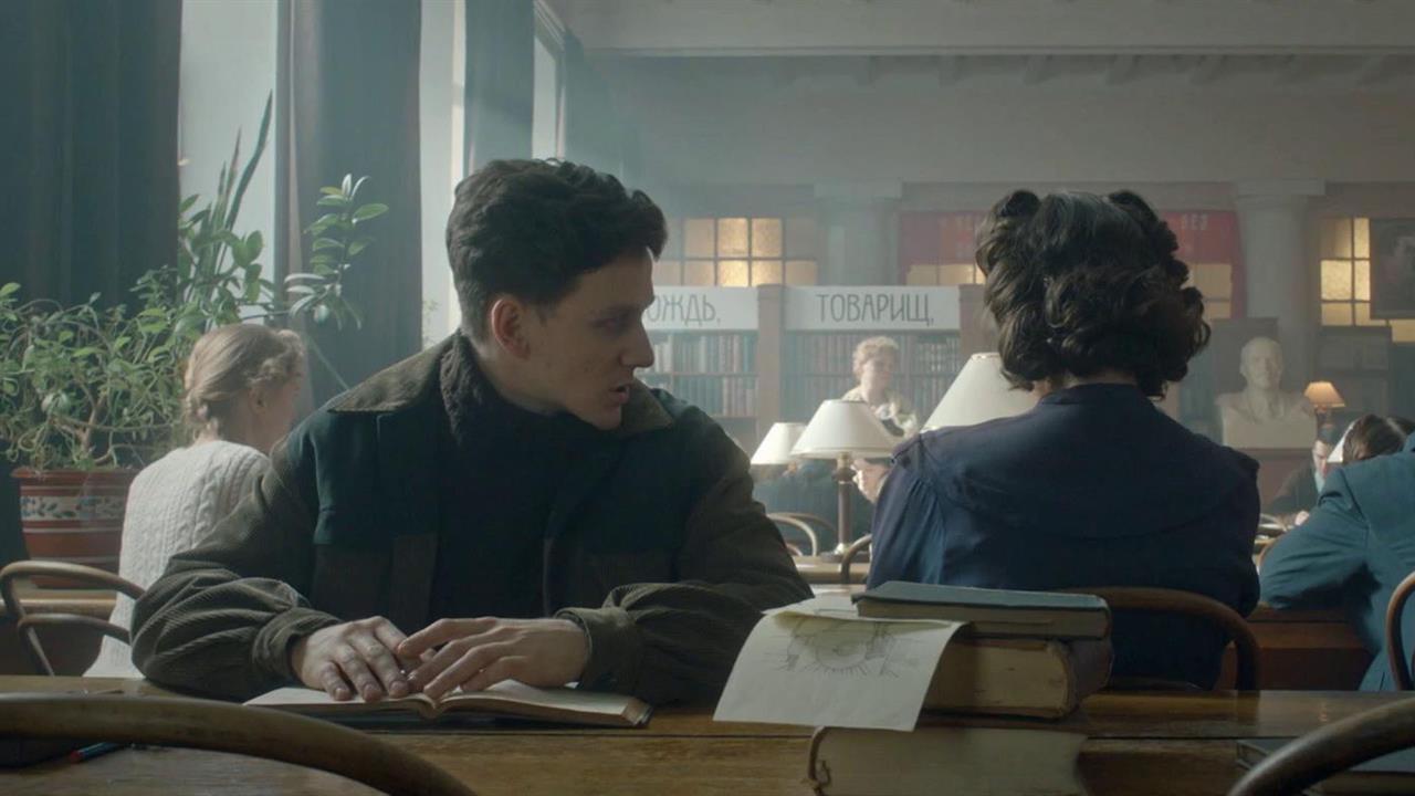 На Первом канале начинается показ мелодрамы "В парке Чаир"