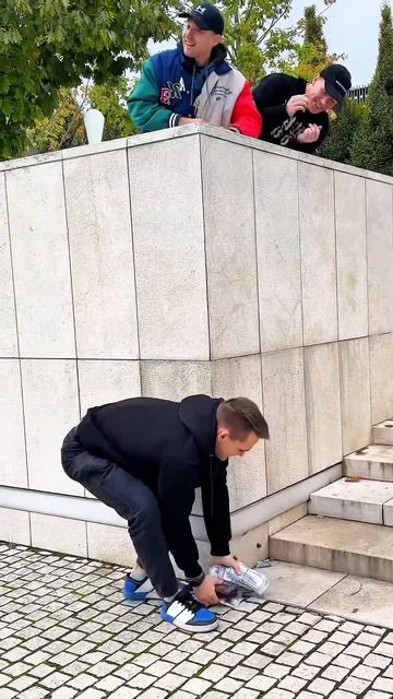 She thought she got rich…