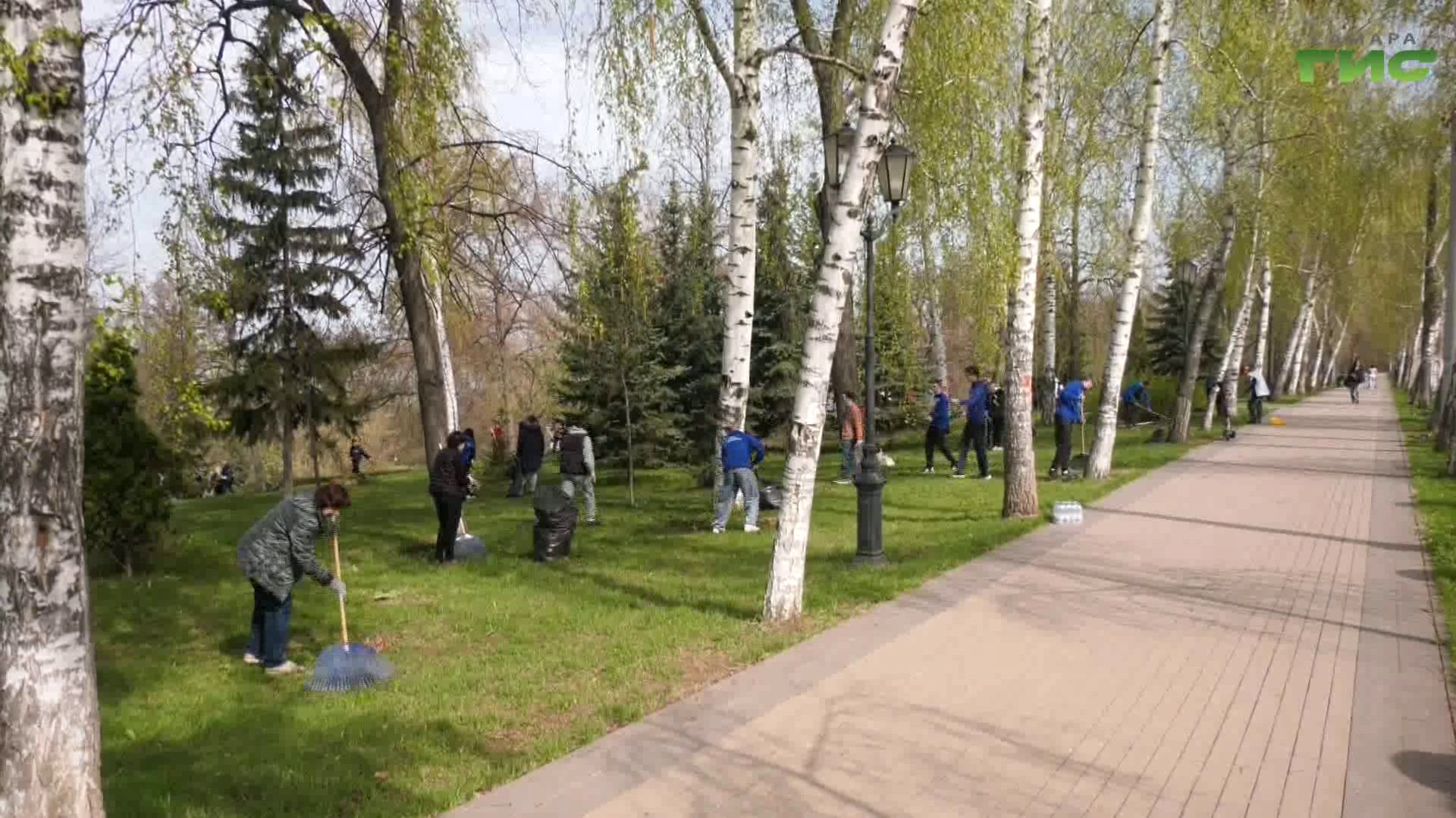Городская Дума Самары организовала субботник в Струковском саду
