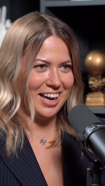 Я НЕ ТОТ ЧЕЛОВЕК, КОТОРЫЙ МОЖЕТ СПОКОЙНО СИДЕТЬ И ЖДАТЬ Маша Федосова #shorts #лицаволейбола #sport