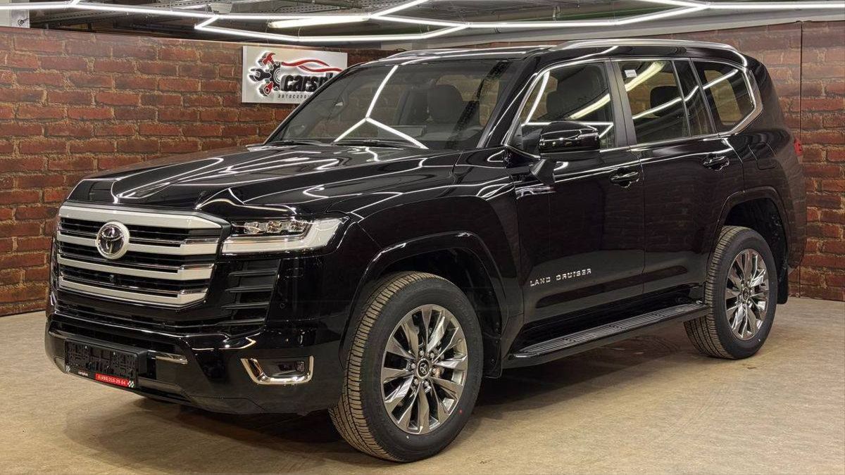 Toyota Land Cruiser 300