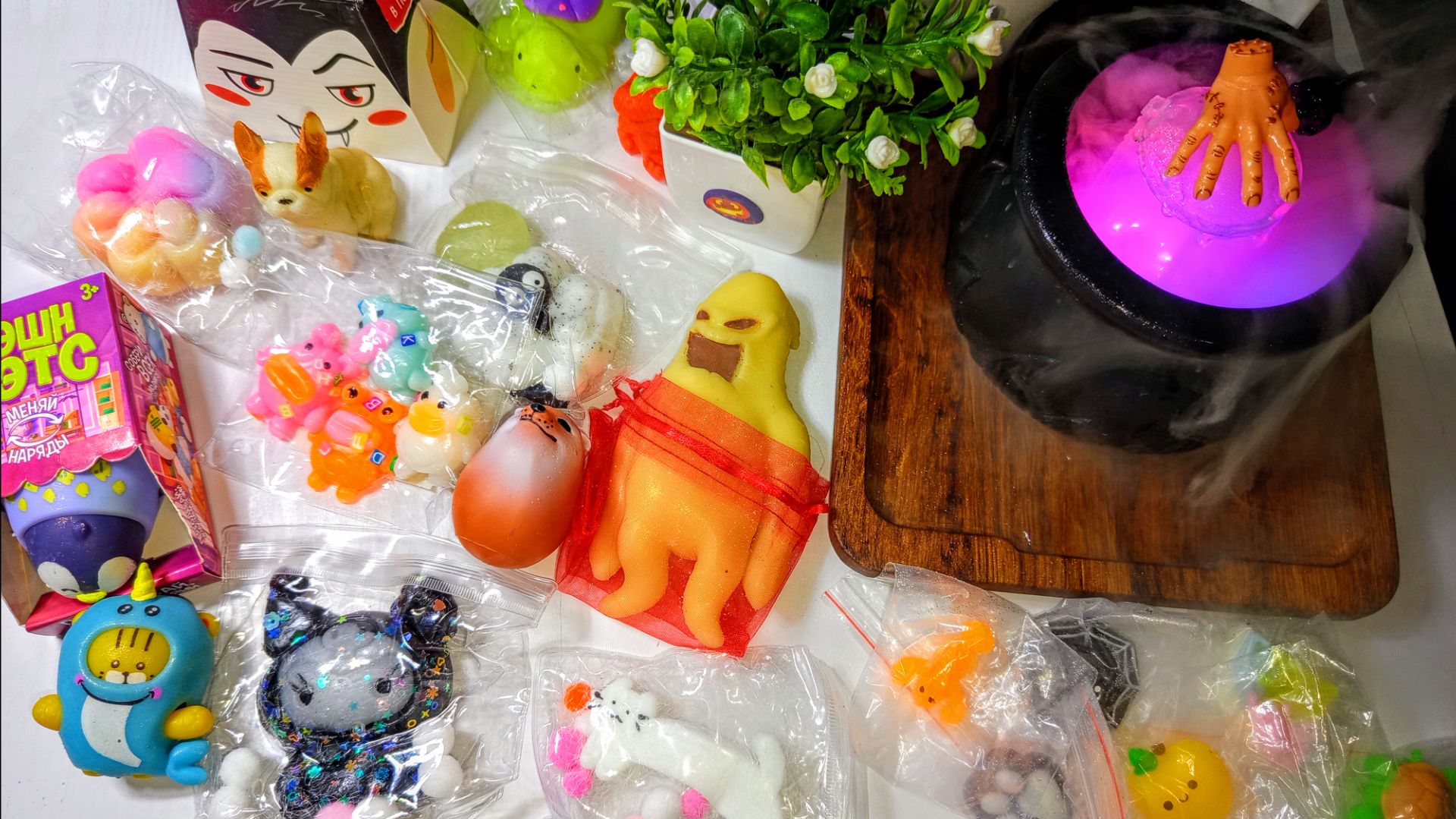 АСМР РАСПАКОВКА антистрессов ТАБА СКВИШИ 🥰