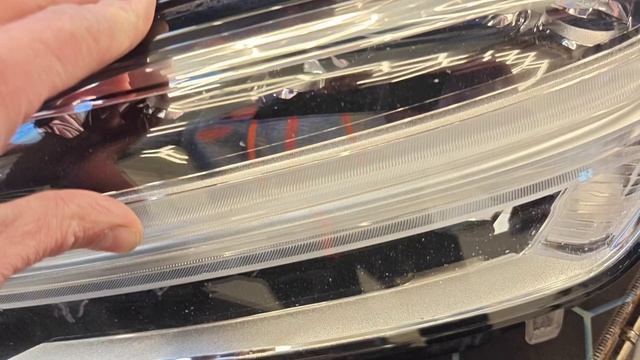 Volvo XC90 2020. Трескаються стекла фар. Замена стекл. Санкт Петербург.