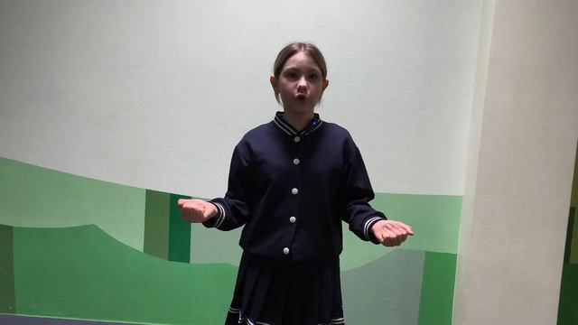 Две бабушки на прогулкеч