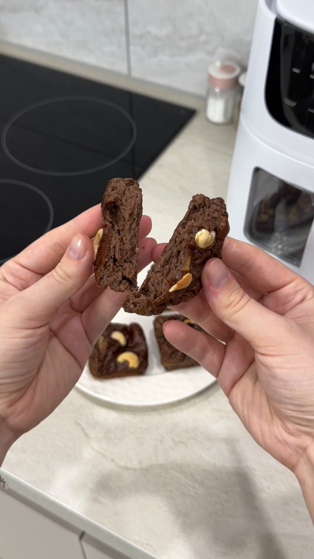 Шоколадные протеиновые кексы