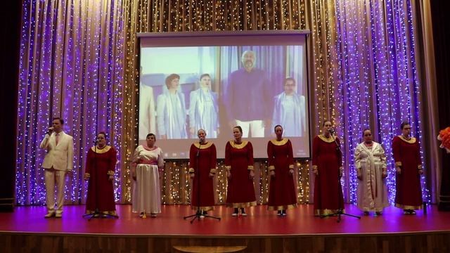 Праздничный пасхальный концерт  ансамбля духовного пения 