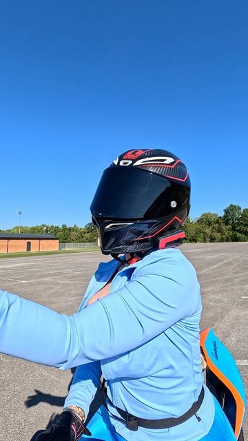 Катя Алмаз мото девушка на Дукати Ламборгини