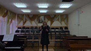 Глухова Л.  - дирижирование Д. Шостакович "Родная земля"