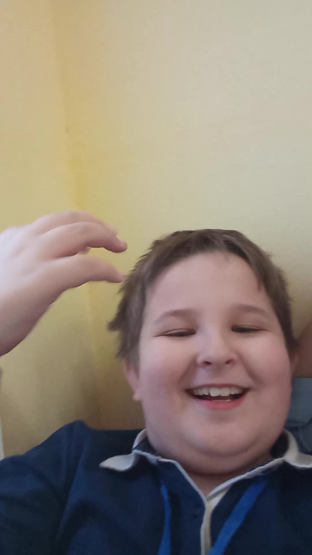 Трансляция с секретным гостем