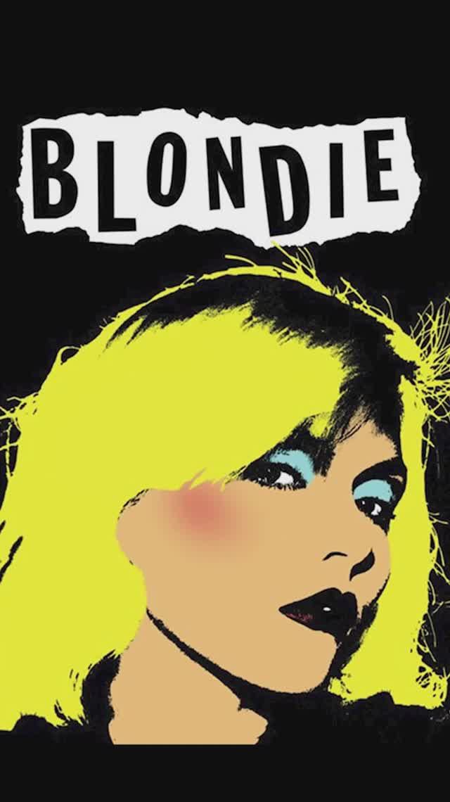 19 апреля 1980 года группа Blondie возглавила американский чарт синглов с хитом «Call Me»!