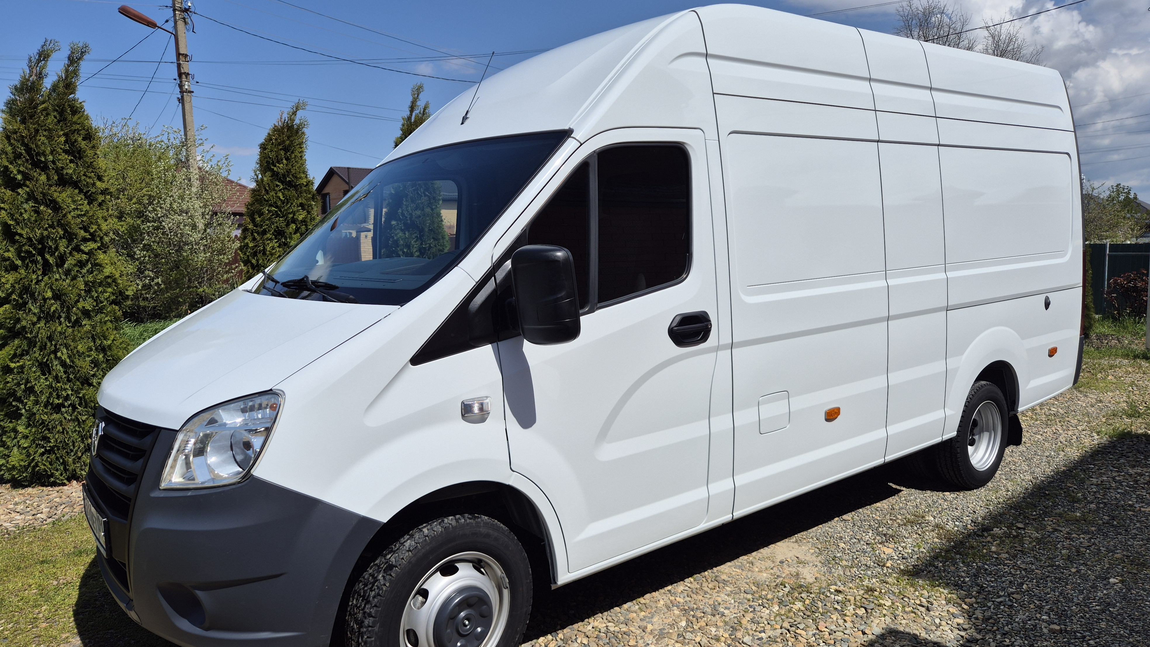 Газель Некст цельнометаллический фургон,  двигатель дизель, пробег 25т.км, год выпуска 2024.