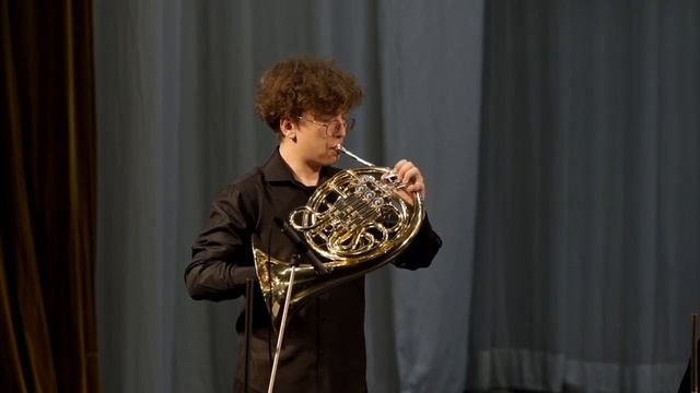 Коренной Родион.валторна. А. Глазунов. Мечты.