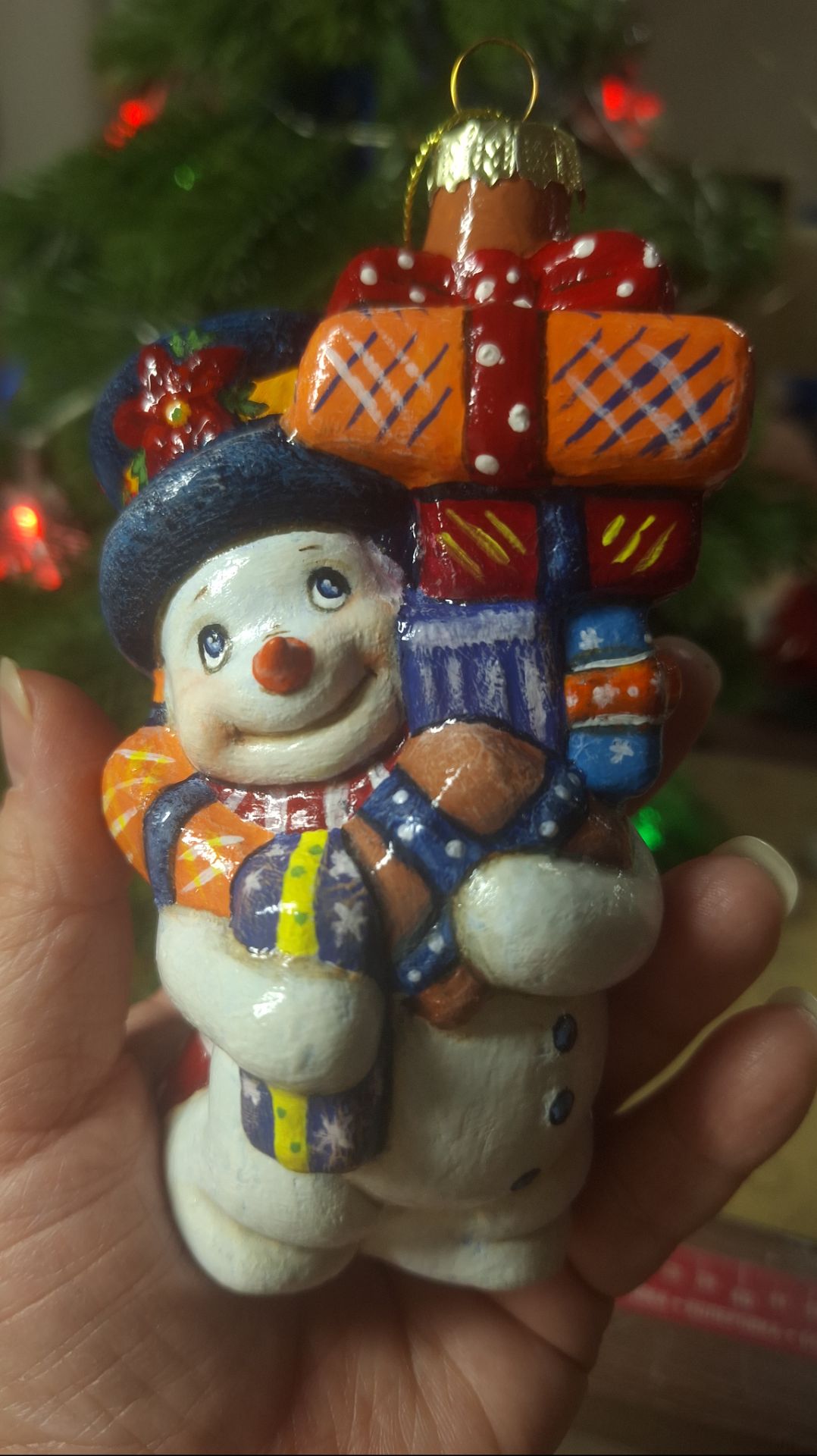 Снеговик. Ёлочная игрушка. Стекло. Роспись.