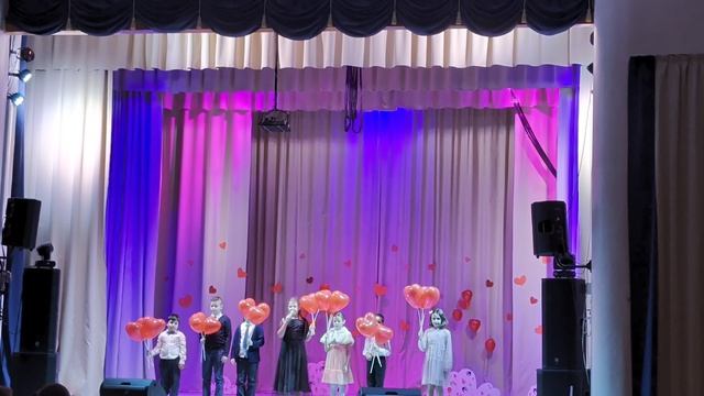 Поздравление к 8 марта