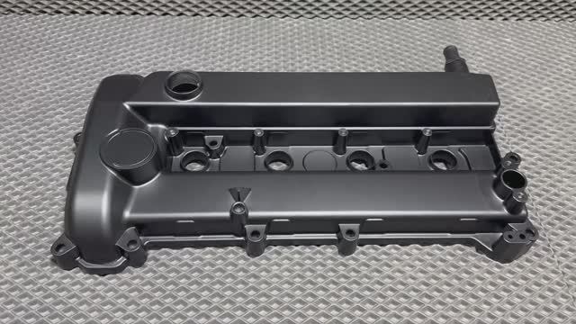 Клапанная крышка алюминиевая Mazda 5 CW 6 GG GH L8 1.8 бензин L82910210A