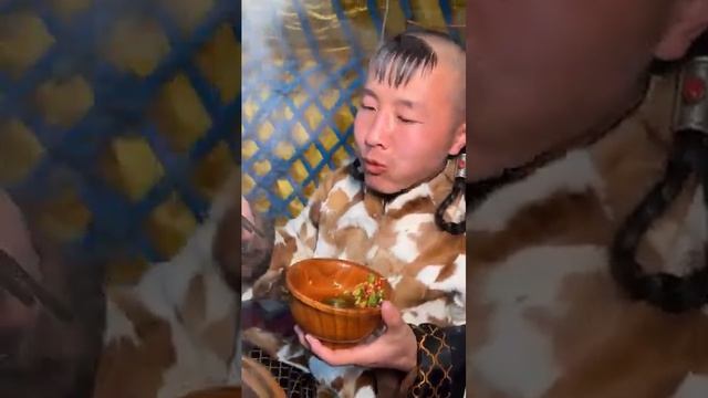 Эти пухлые, круглые пельмени с мясной начинкой — их вкус просто невероятен. #еда #вкусно