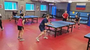 отбор Башмаков/Алексеенко (1010) - Мухин/Гребенкина (828) 19.04 Парный турнир по настольному теннису