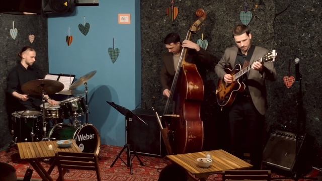 Трио Павла Ершова - Хочу еще немножечко поспать